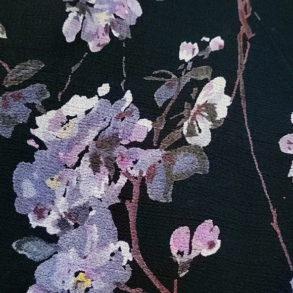 Victoria Holly sleeveless dress black with beautiful florals size medium - Picture 8 of 9